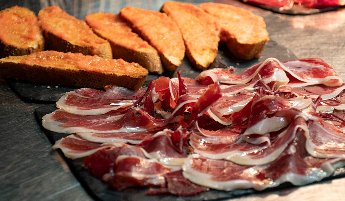 Descubre la rica gastronomía de Aragón